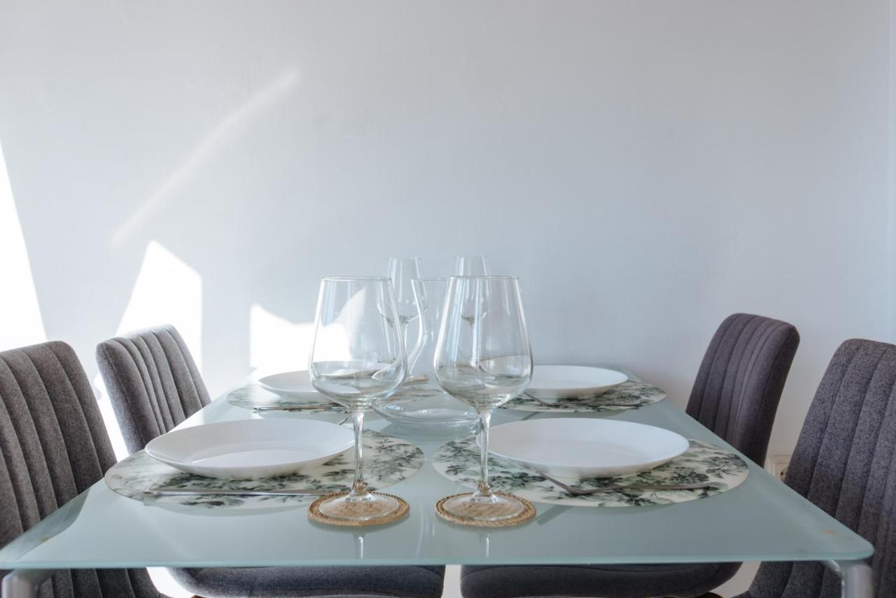 Apartamento Mairena Mairena del Aljarafe Luaran gambar