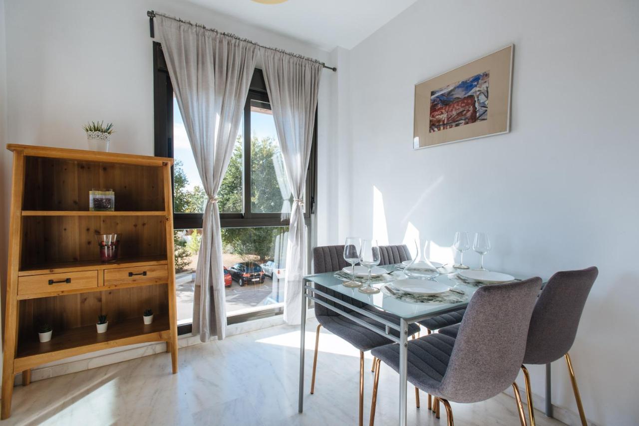 Apartamento Mairena Mairena del Aljarafe Luaran gambar
