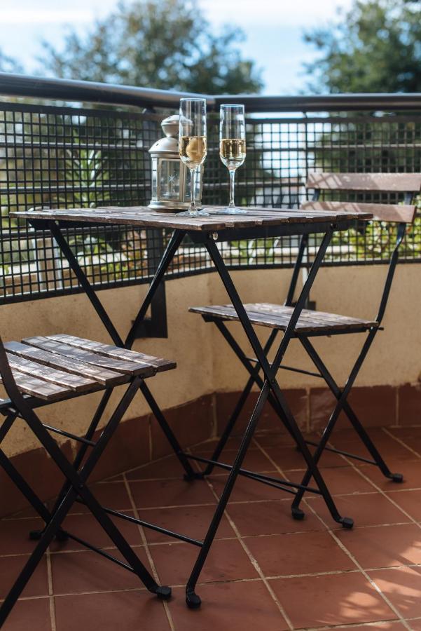 Apartamento Mairena Mairena del Aljarafe Luaran gambar